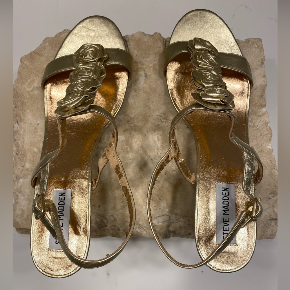 Steve Madden Goldwyn Metallic Gold Sandal Heels Sz 10 - Picture 7 of 13